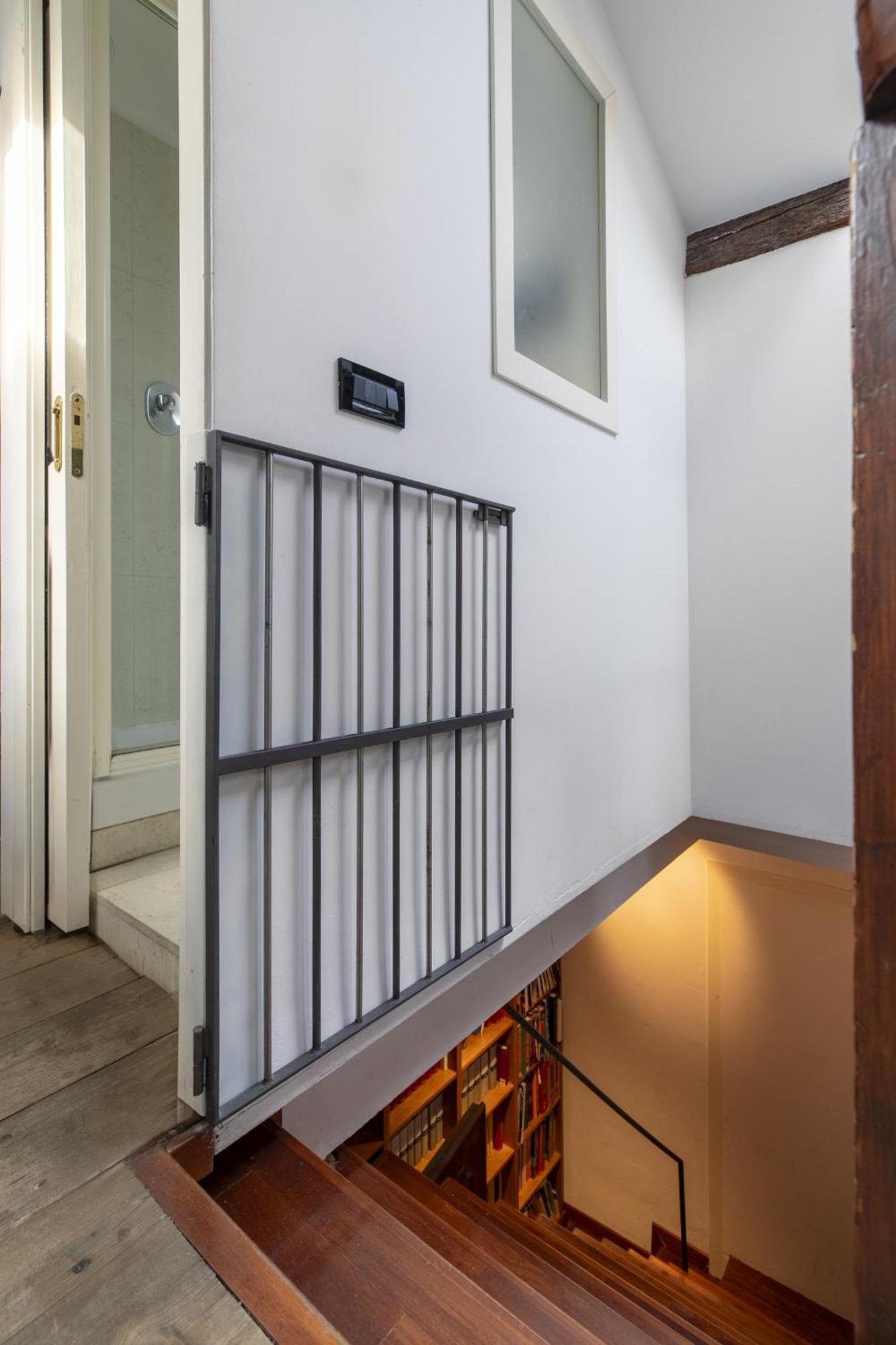 Nice Lovely Attic For 4 Person With Wifi - A/C البندقية المظهر الخارجي الصورة