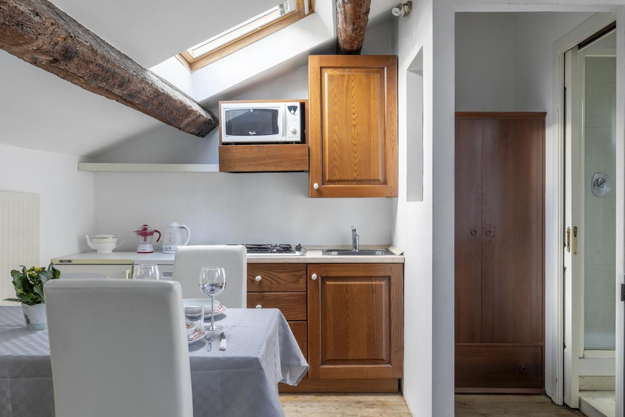Nice Lovely Attic For 4 Person With Wifi - A/C البندقية المظهر الخارجي الصورة